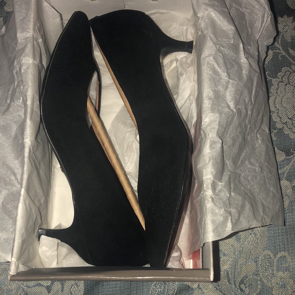 Black Vionic heels - Picture 6 of 6